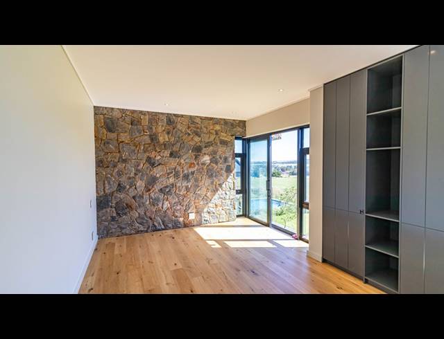 5 BEDROOM HOUSE FOR SALE IN KYALAMI